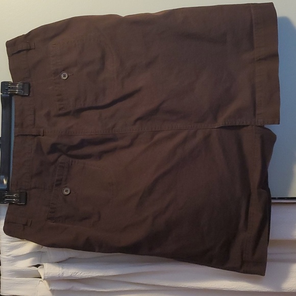 Denver Hayes skirt - Picture 2 of 4